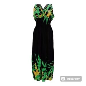 Colorful stunning, tropical , casual, summer, boutique maxi dress NWT